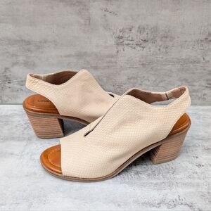 Lucky Brand Rhazy Chunky Block Heel Backstrap Open Toe Tan Sandal Size 7.5